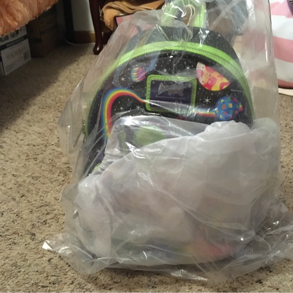 New Lisa Frank Zoomer & Zorbit glow in the dark neon mini Loungefly backpack HTF - Picture 8 of 11